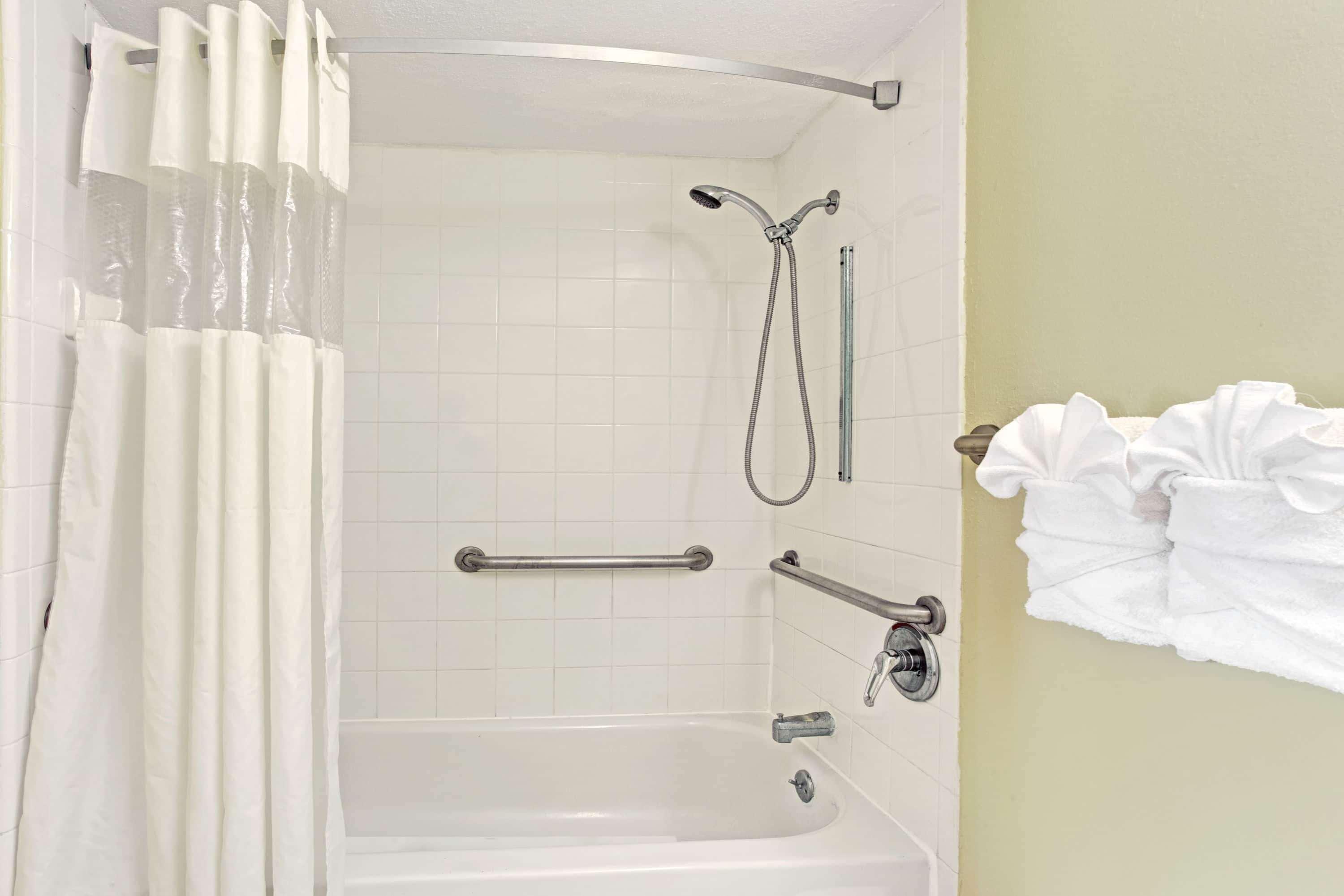 Howard Johnson By Wyndham Tropical Palms Kissimmee Bagian luar foto